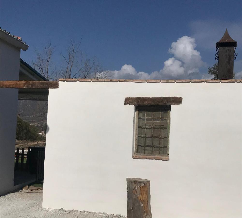 Estancia Al Pie De La Sierra Del Pozo 포조알콘 외부 사진